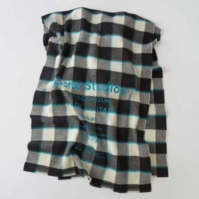 New Scarf Autumn and Winter Multicolor Thickened Plaid Scarf The Same Length Warm Shawl For Men and Women Scarves 50