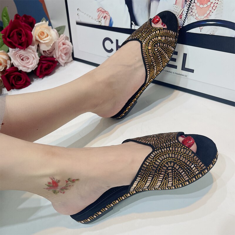Trendy Colorful Slides for Women New Classic Design Sandals Italian Style Lady Shoes Low Heel Summer Mules Comfy Sandals