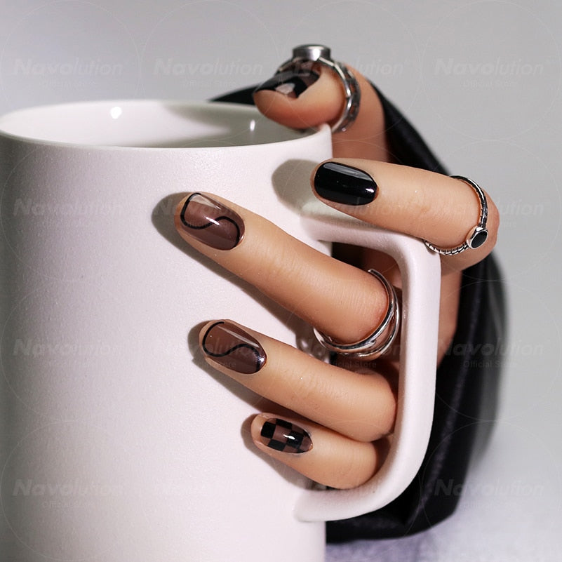 Navolution 24Pcs/Set DIY Manicure Wearable Fake Nails press on Detachable Finished Fingernails Ballet Square Head Almond Short 34