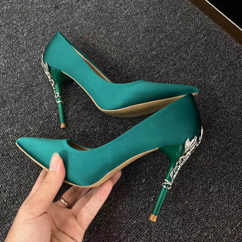 Luxury 10cm High Heels Woman Metal Carving Heels Satin Silk Dress Pumps Lady Wedding Bridal Scarpin Catwalk Green Wine Red Shoes