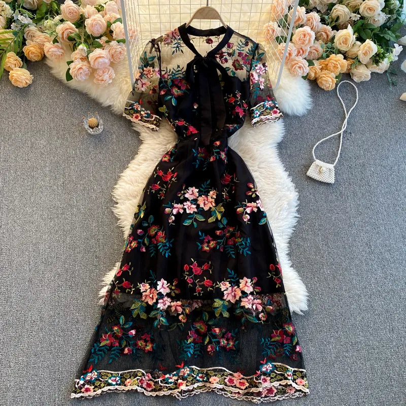 Summer New Arrival Women Vintage Mesh Floral Embroidery Maxi Dress Ladies Retro Bow A-line Slim Party Dress Plus Size