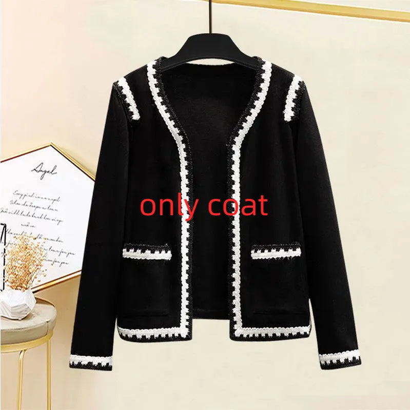 Spring/Summer Korean Edition Skirt Women's New Fashion Versatile Style Top Coat Casual Slim Skirt Two Piece Set Black top