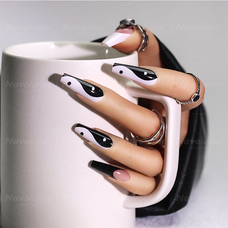 Navolution 24Pcs/Set DIY Manicure Wearable Fake Nails press on Detachable Finished Fingernails Ballet Square Head Almond Short 4