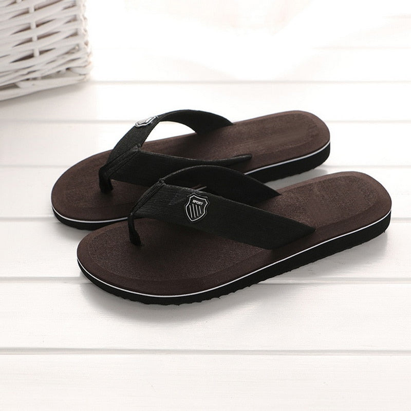 Slippers Men Flip Flops Beach Sandals Non-slip Casual Flat Shoes Slippers Indoor House Shoes for Men Outdoor Slides Dark Brown