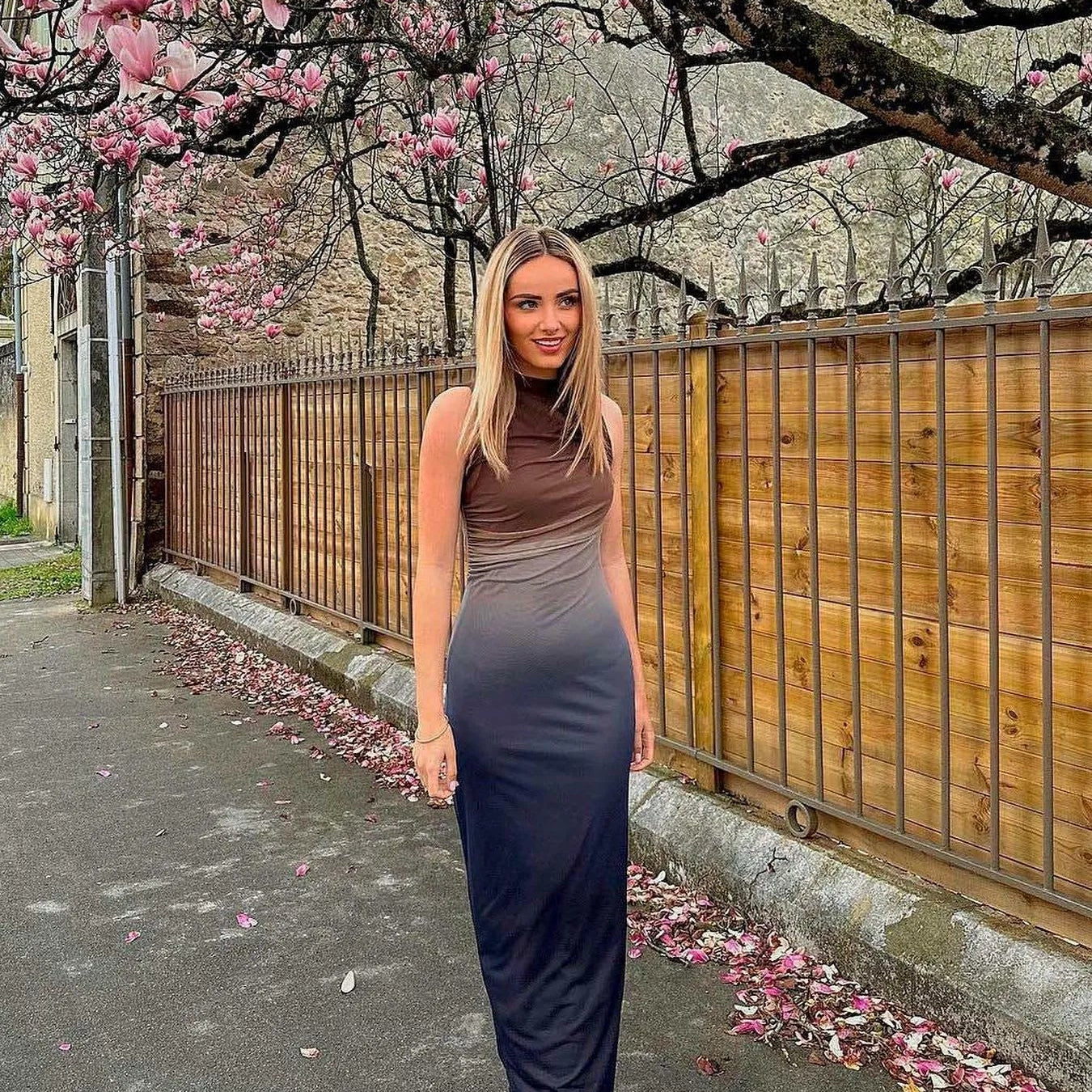 Women's Breathable Bodycon Maxi Dress Sleeveless Round Neck Gradient Print Ruched Tank Women's Clothing Dresses Beachwear