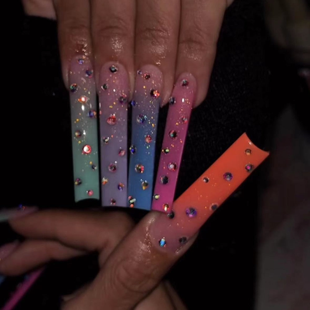 41Style Diamond Stiletto Coffin Long Nail Europe America Handwork Customization Cosplay Party Full Cover Fake Nails Woman Gift 15